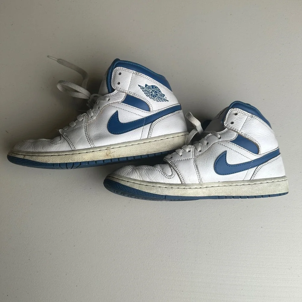 Nike Jordan 1 Mid Mens 9.5‎ White Industrial Blue Basketball Sneakers FN5215-141